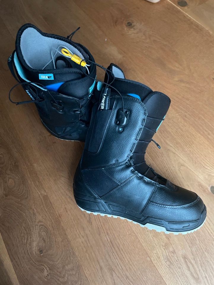 Burton Mint Snowboardschuhe Snowboardboots Damen Kinder Gr 40 in Rangsdorf