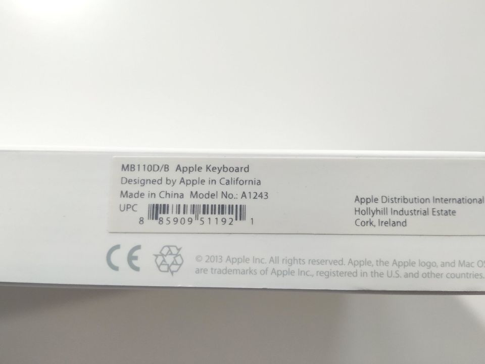 Apple Keyboard MB110D/B in München