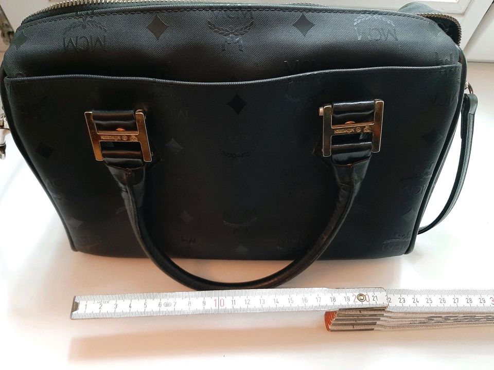 Designer MCM Damen Handtasche in Berlin