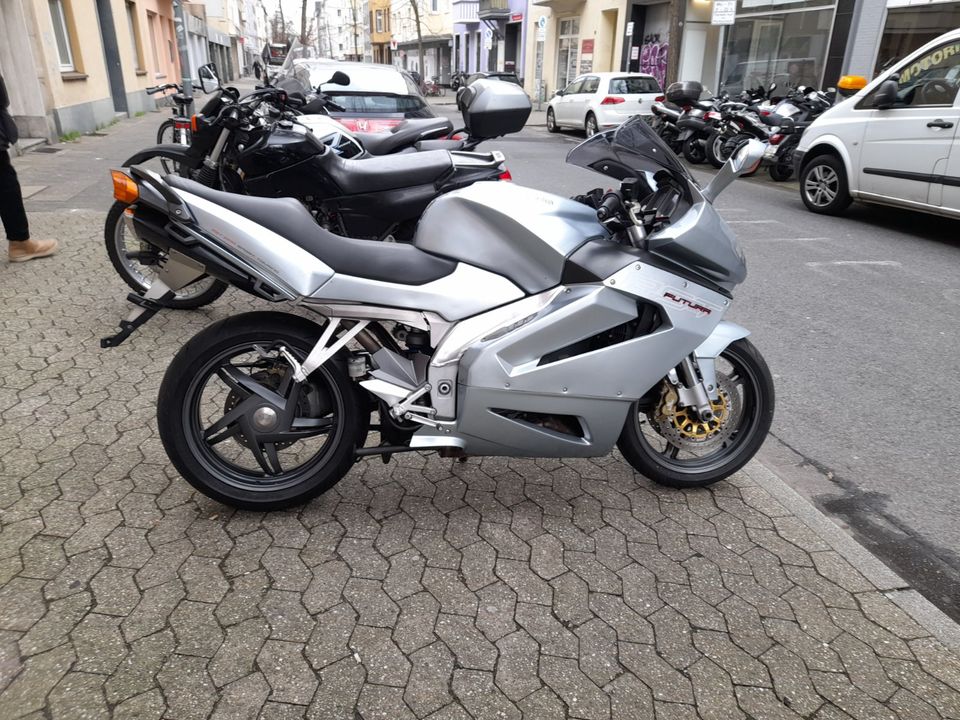 Aprilia RST 1000 Mille Futura in Düsseldorf