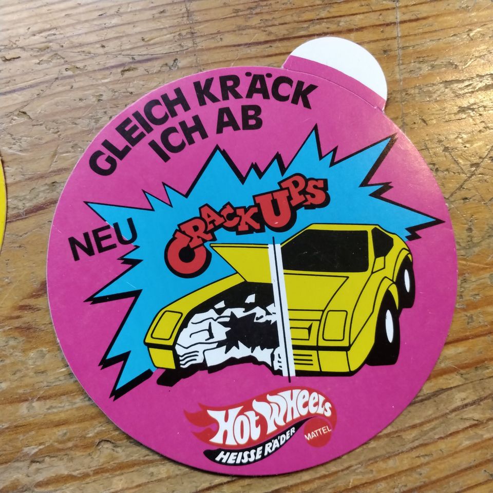 2 Aufkleber Hot Wheels Crack Ups Gleich Kräck ich ab Lieber Kräck in Kiel