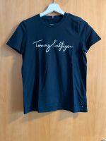 TOMMY HILFIGER T-Shirt Größe S Hessen - Wolfhagen  Vorschau