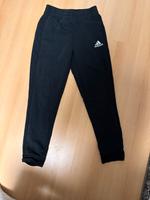 Adidas Jogginghose schwarz Wandsbek - Hamburg Duvenstedt  Vorschau