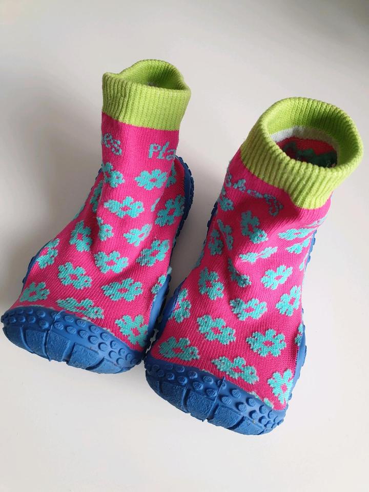 Playshoes Wasserschuhe Socken Strand Größe 22/23 ,neuwertig in Grafschaft