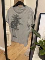 Graues Guess T-Shirt Nordrhein-Westfalen - Hamm Vorschau