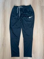 Nike Dri Fit Jogginghose Trainingshose Hose XL schwarz Niedersachsen - Hameln Vorschau