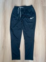 Nike Dri Fit Jogginghose Trainingshose Hose XL schwarz Niedersachsen - Hameln Vorschau