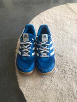 Hallenschuhe, Sportschuhe Adidas Gr.38 kaum getragen Nordrhein-Westfalen - Gladbeck Vorschau