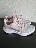 Nike Damen Quest 4 Premium Laufschuh Baden-Württemberg - Burladingen Vorschau