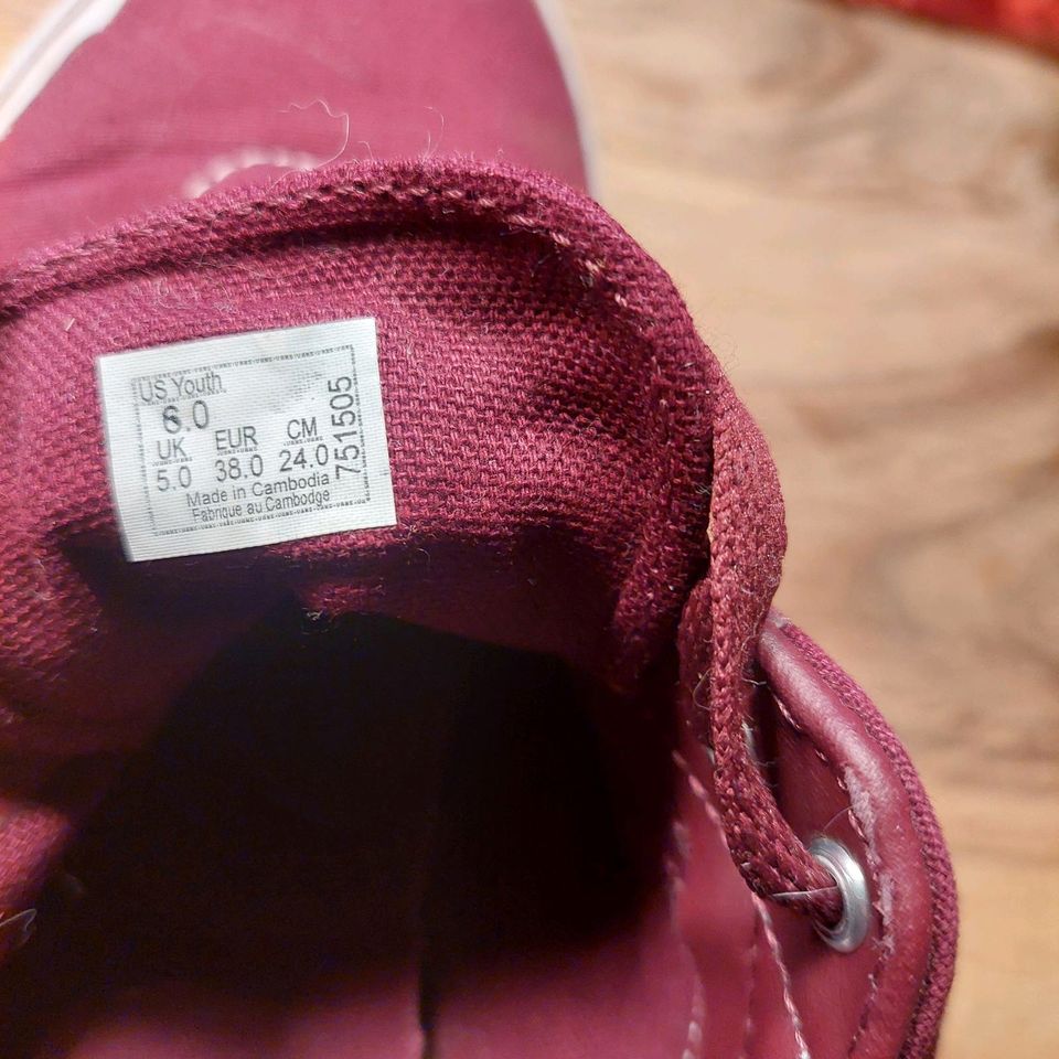 VANS weinrot Gr. 38 *WIE NEU* in Mainleus