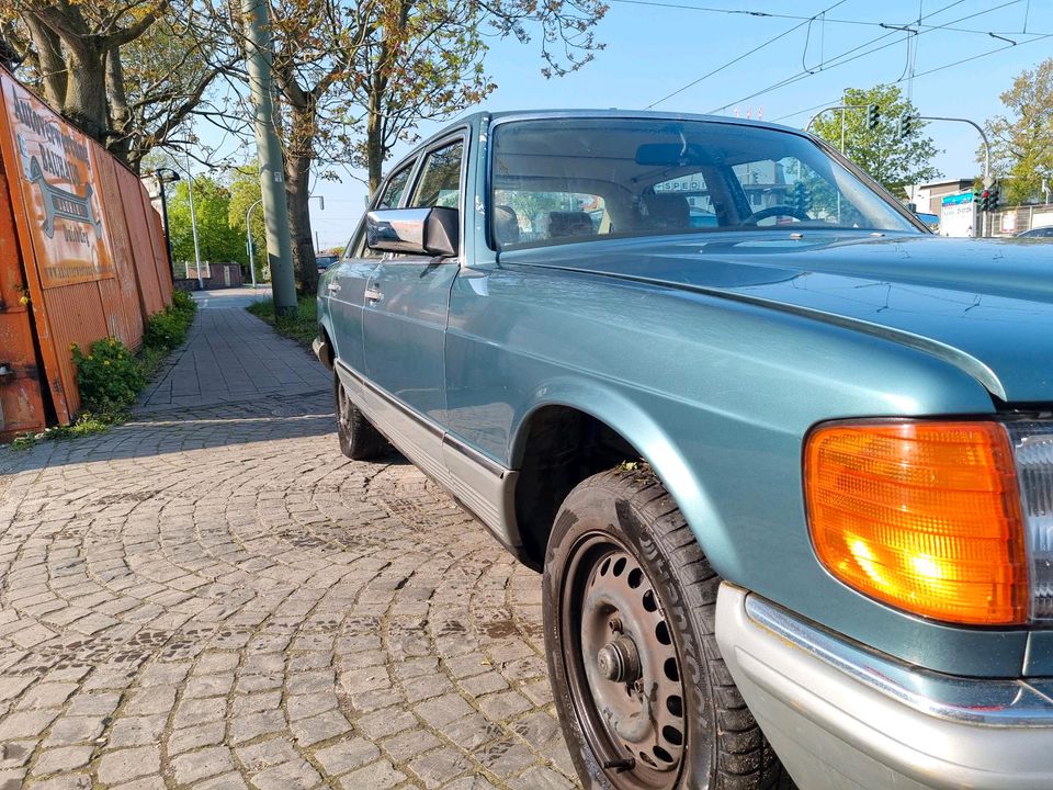 Mercedes 280se w126 in Duisburg