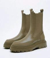 Chelseaboots mit Track Profilsohle von Zara Khaki 38 neu Bayern - Grettstadt Vorschau