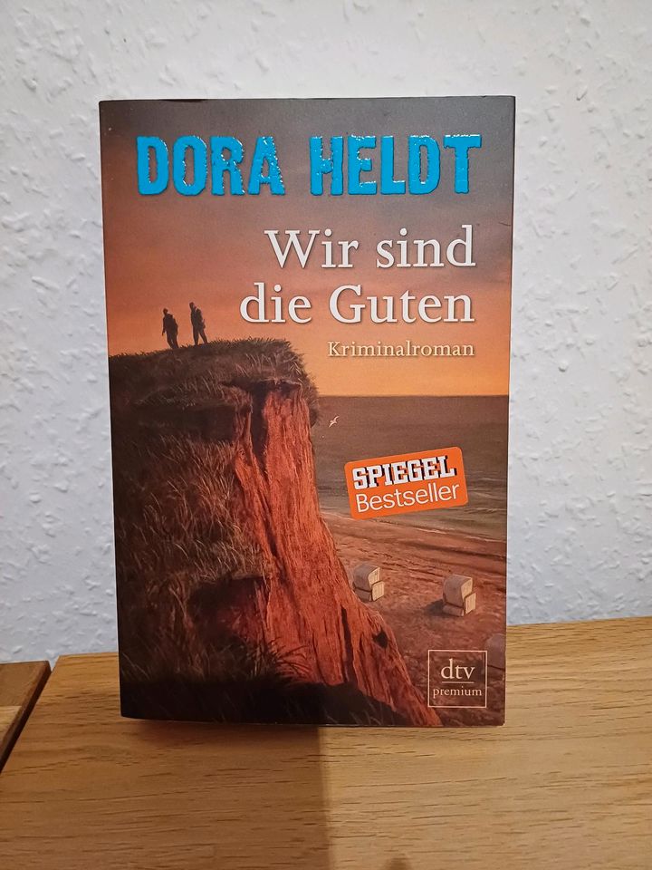 Wir sind die Guten von Dora Heldt in Herne