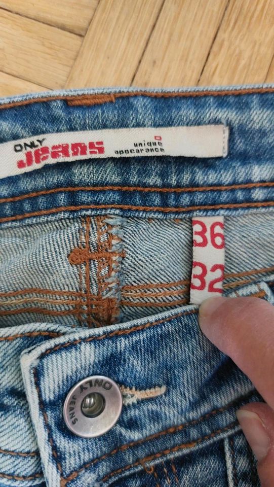 Only Jeans Bootcut,  Gr 36/32 in Flensburg