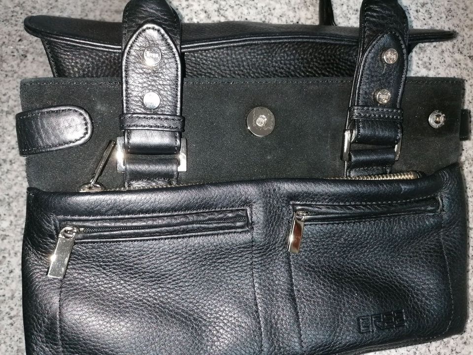 Verkaufe Bree Handtasche schwarz aus Leder in sehr gutem Zustand in Mechernich