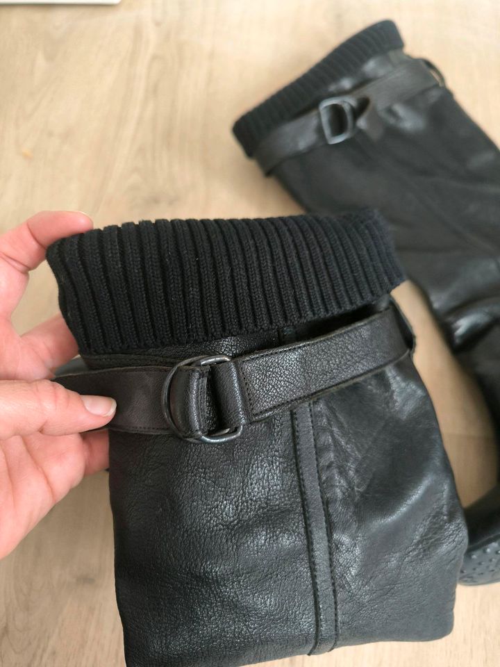 Fornarina Leder Stiefel weiches Leder Stulpen 36 schwarz top in Schenefeld