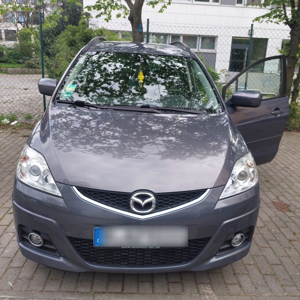 Mazda 5 mit 7 bis 8 Sitz Platze erlaubt..!! in Berlin