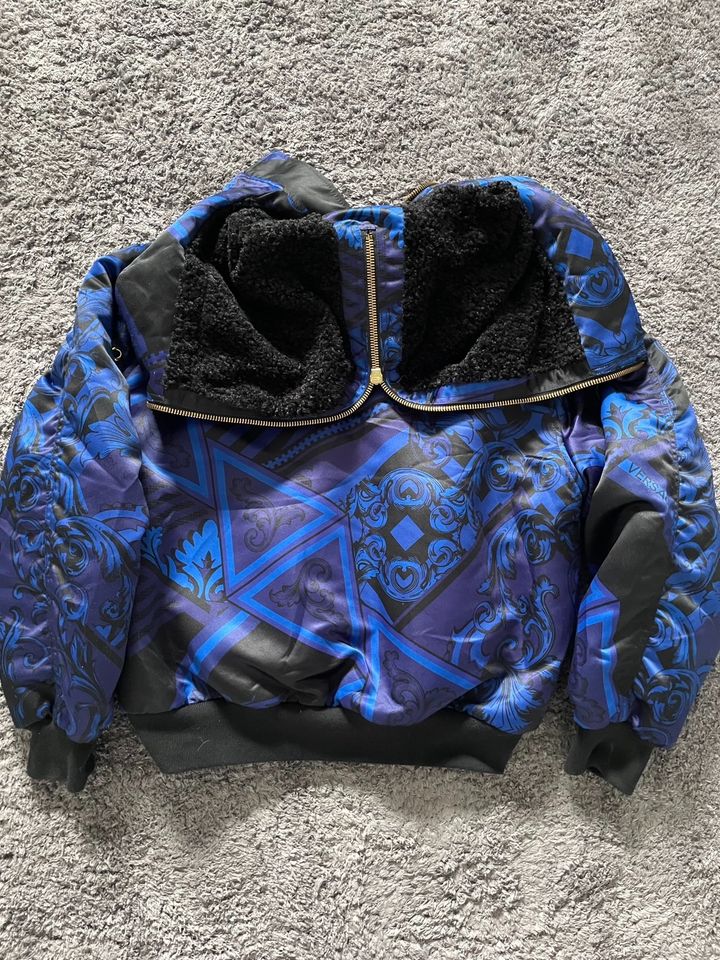 Versace Jacke - Neu - selten in Ausleben