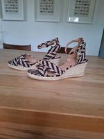 H&M Sandaletten 40 Keilabsatz Espadrilles Boho Ethno Wedges NEU Freiburg im Breisgau - March Vorschau