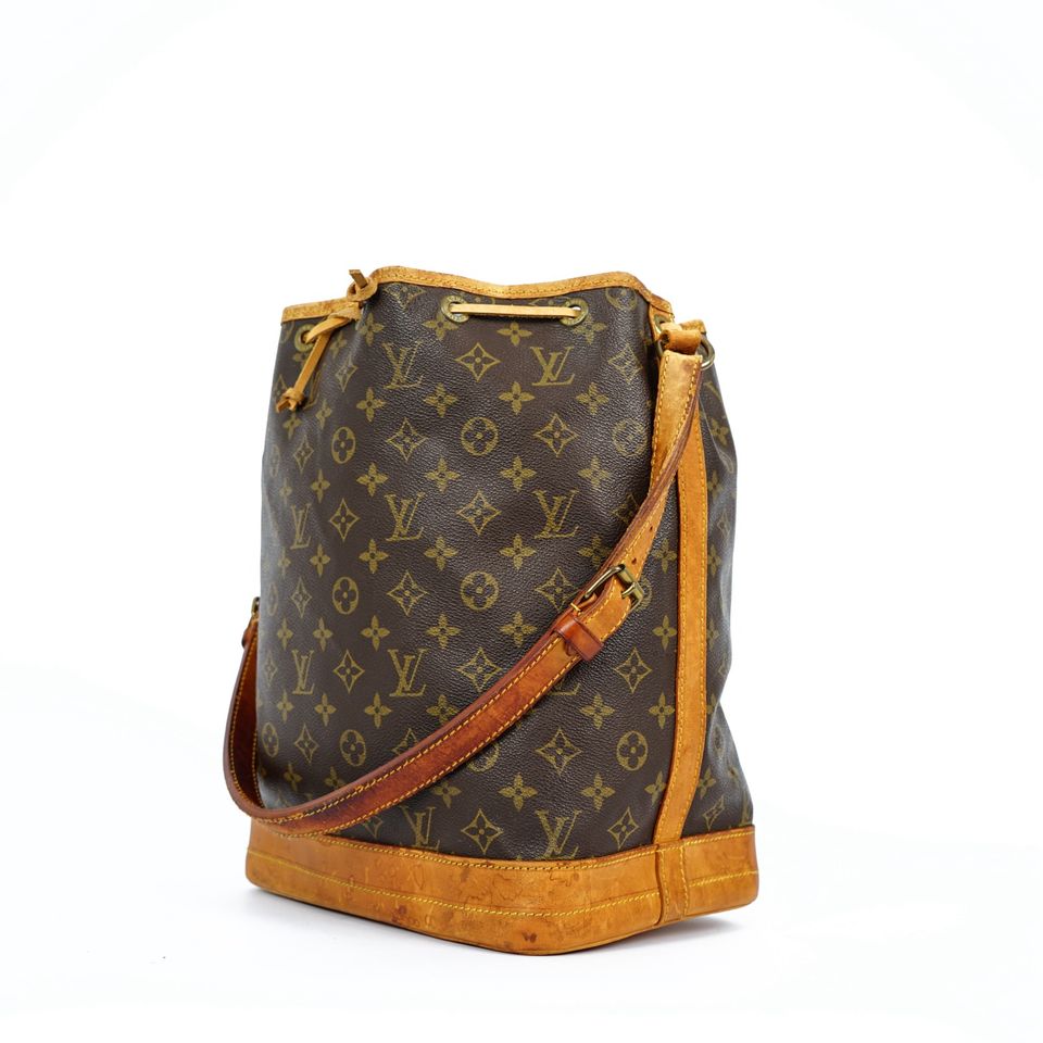 Louis Vuitton Sac Noe Grande Schultertasche Canvas in Hemau