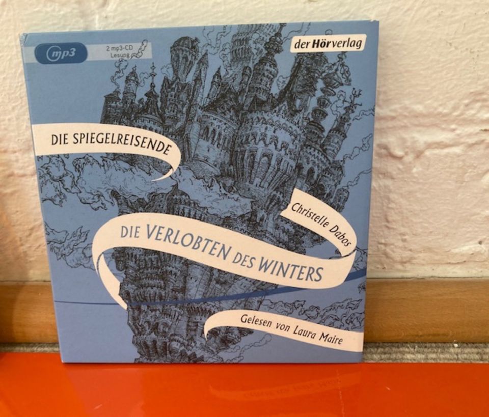 Hörbuch "Die Spiegelreisende": Die Verlobten des Winters in Marburg