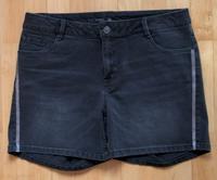 kurze schwarze Hose Short GR. 42 mit silberner Applikation Nordrhein-Westfalen - Ladbergen Vorschau