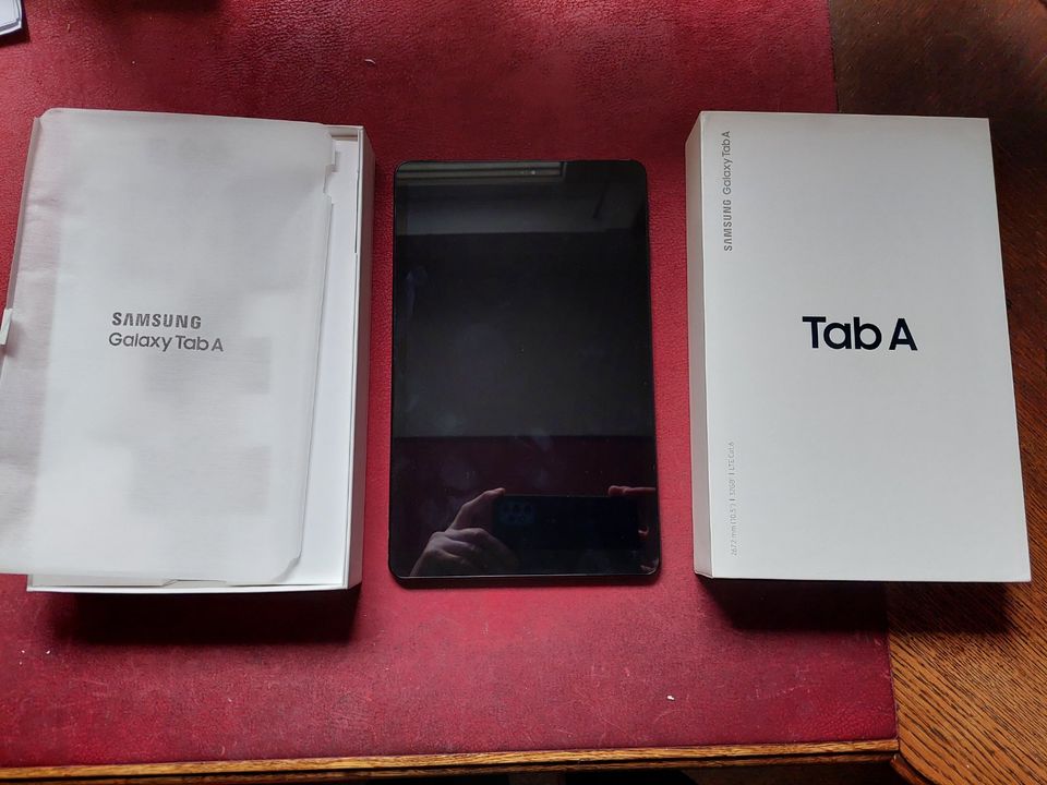 Samsung Tablet Tab A 10.5 GSM / Wifi 32 GB / 3 GB - Preissenkung! in Luckau