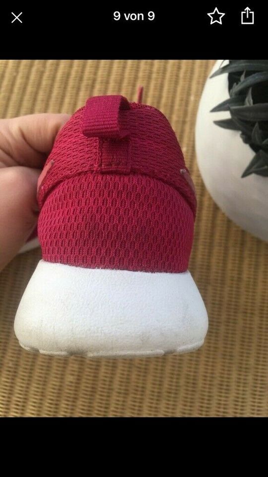 Nike Roshe Run pink Gr 38 sneaker Damen in Lügde