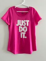 Nike Sport T-Shirt Gr. 134 - 140 in pink (10-12 Jahre) Altona - Hamburg Lurup Vorschau