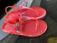 Schuhe Sandalen Flip Flops Zehentrenner Wasserschuhe Gr 8 37/38 Nordrhein-Westfalen - Ahlen Vorschau