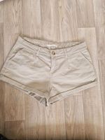 Hotpants - beige - low waist - Gr. S / 36 - shorts - kurze Hose Wandsbek - Steilshoop Vorschau