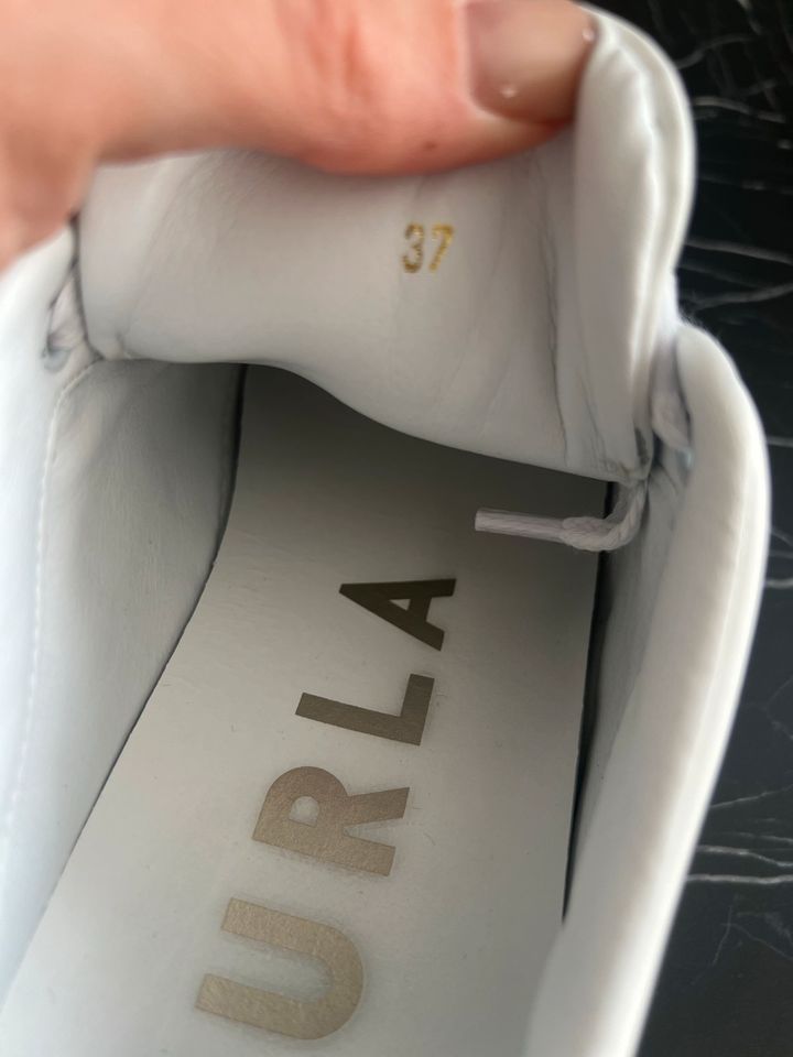 Furla Sneaker Sonderedition weiß grün neu 37 in Heusweiler