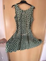 festliches Kleid / Sommerkleid /grün Punkte Nordrhein-Westfalen - Wassenberg Vorschau