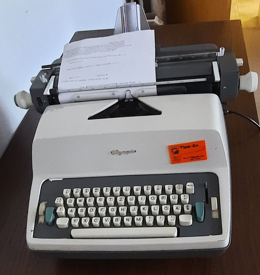 Olympia, Schreibmaschine elektrisch in Hartheim