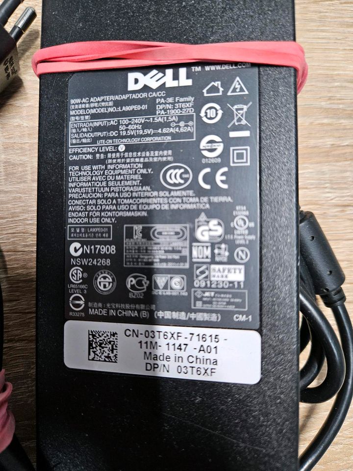 Dell Laptop Notebook Netzteil 90W 19,5V 4,62A in Schwandorf