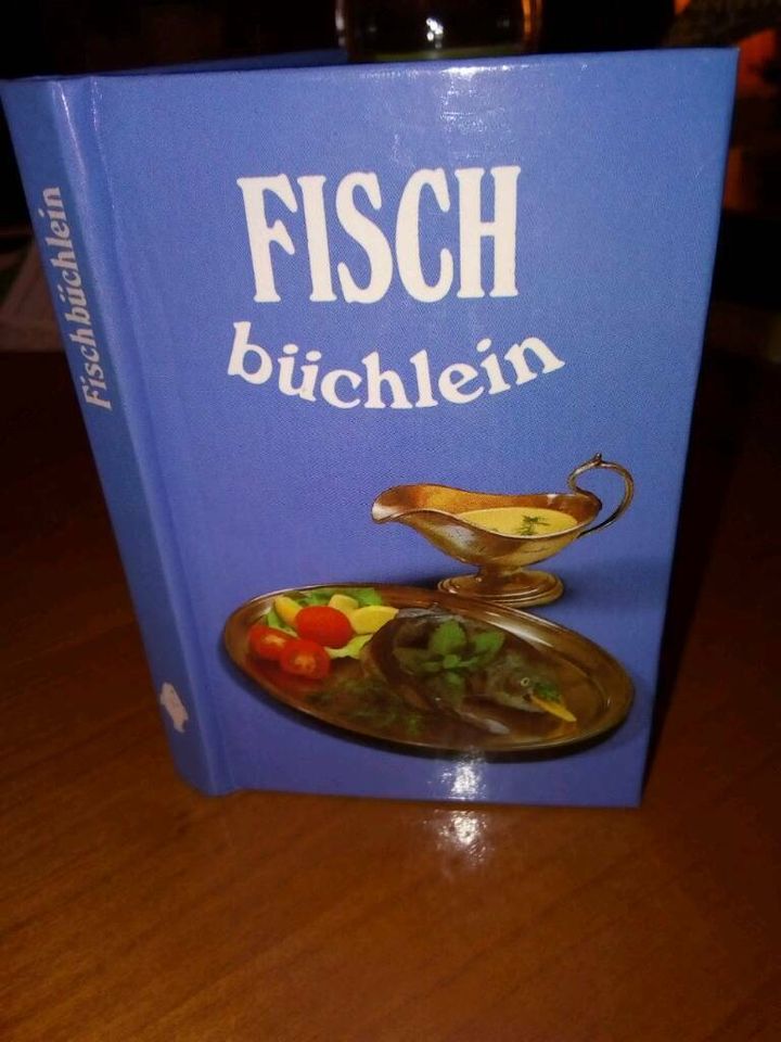 z.B.Fischbüchlein/Minibuch/Verlag d.Frau in Leipzig