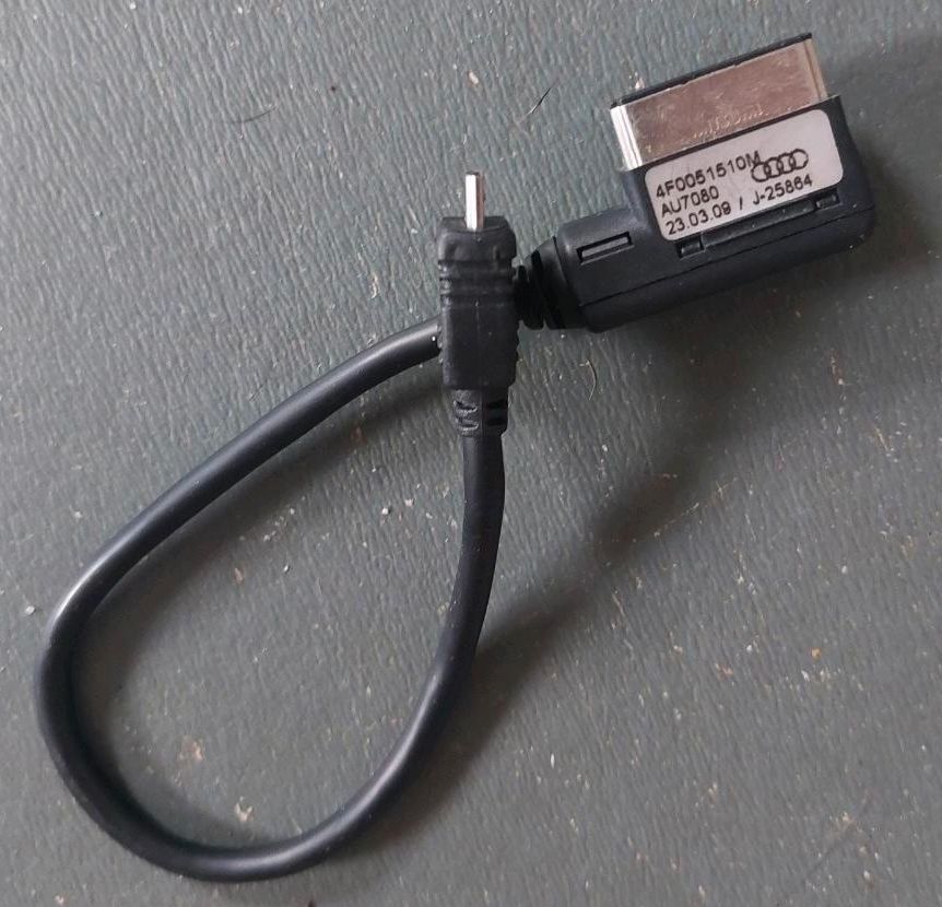 Audi Mitsumi 1 Kabel Adapterleitung Music USB 4F0051510M - AU7080 in Lauda-Königshofen