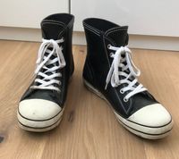 VIKING SNEAKER 41,5 GUMMISTIEFEL defekt schwarz weiß Turnschuh UN Wuppertal - Barmen Vorschau