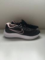Nike Schuhe – Neu – Gr. 35,5– nur 20 € ! Brandenburg - Mittenwalde Vorschau