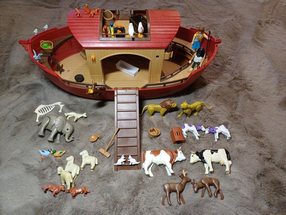 Playmobil Arche Noah Schiff Boot Tiere in Zetel