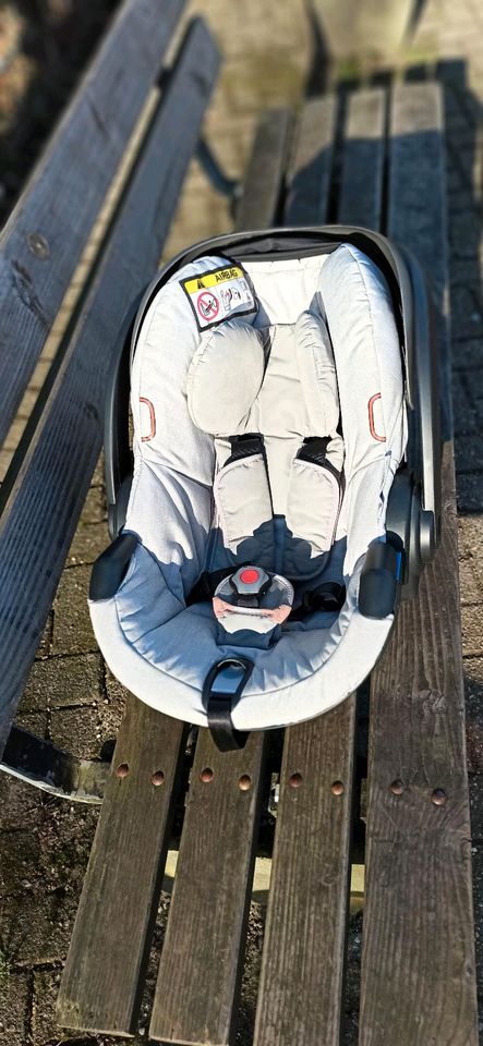 Stokke iZi Go by BeSafe | Babyschale – gebraucht | unfallfrei in Mülheim (Ruhr)