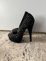Schwarze High Heels mit Steinen Düsseldorf - Bilk Vorschau
