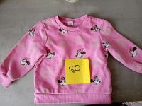 2 schöne Pullover Minnie Mouse und Blumen siehe beide Bilder Gröpelingen - Gröpelingen Vorschau