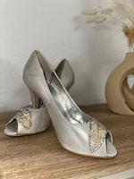 Highheels Pumps Dimija dimije Brautschuhe Abiye Stuttgart - Möhringen Vorschau
