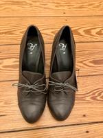 Pumps grau Gr. 39 neu mit Schnürung Zara Vintage Look Twenties Eimsbüttel - Hamburg Eimsbüttel (Stadtteil) Vorschau