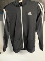 Adidas Sweatjacke Trainingsjacke Größe. 176 Bayern - Bad Neustadt a.d. Saale Vorschau