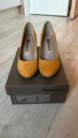 Safranfarbene Wildleder Pumps, Tamaris 37 Düsseldorf - Heerdt Vorschau