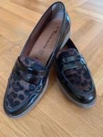 Mokassins Loafer Damenschuhe 39 braun Leomuster Baden-Württemberg - Urbach Vorschau
