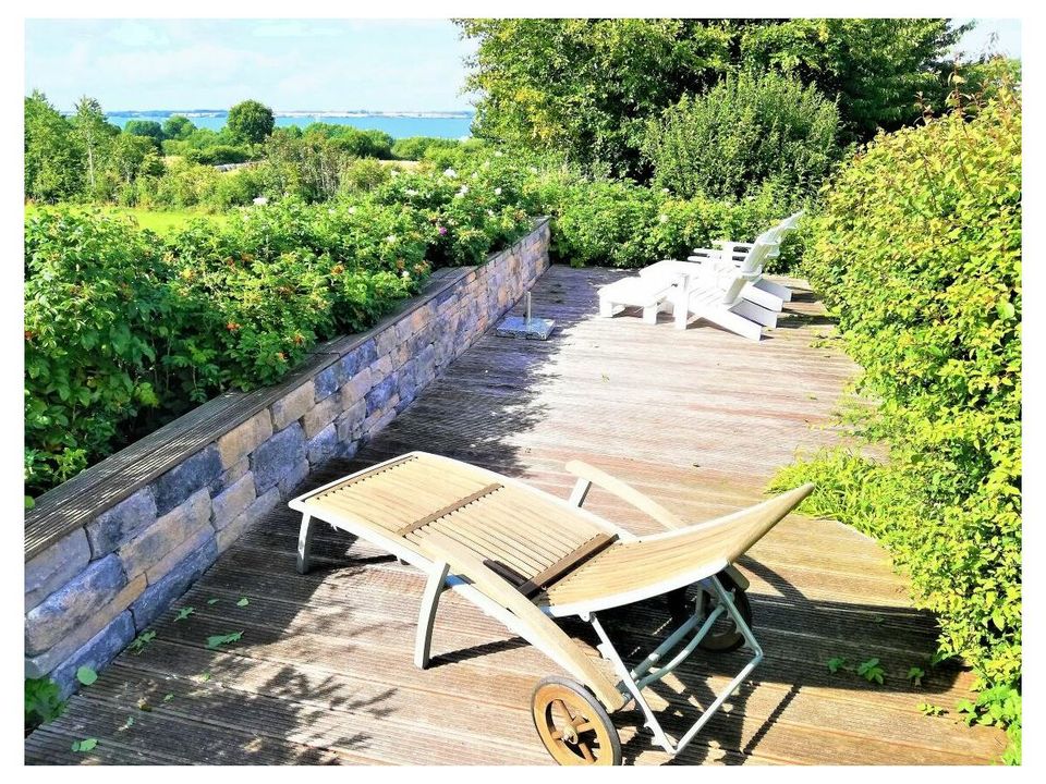 Ferienhaus Schiffsdeck in Langballig an der Ostsee 8 Personen 3 Schlafzimmer 2 Badezimmer 1 Gäste-WC TV Kaminofen Sonnenterrassen Strand Meer Fjord in Langballig