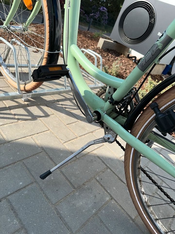 Fahrrad • Schönes Fahrrad • für Damen und Jugend in Stuhr